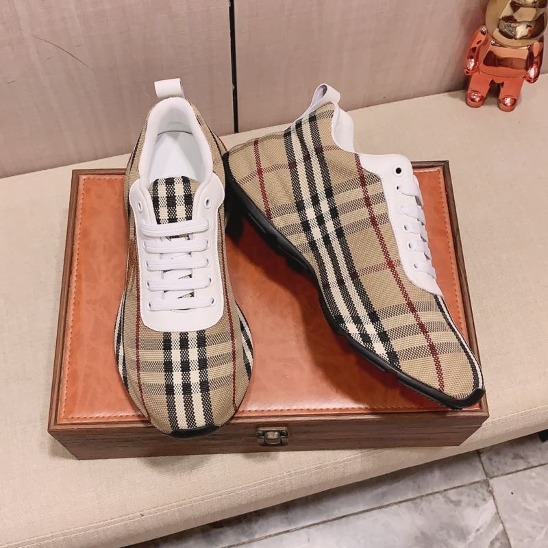 Burberry Low Shoes